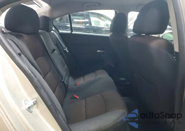 1G1PE5SB9G7215236: 73732155