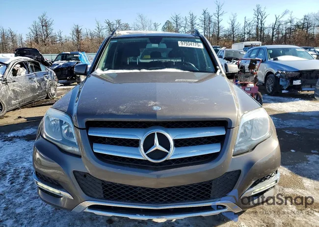 WDCGG5HB1DF994376: 97934175