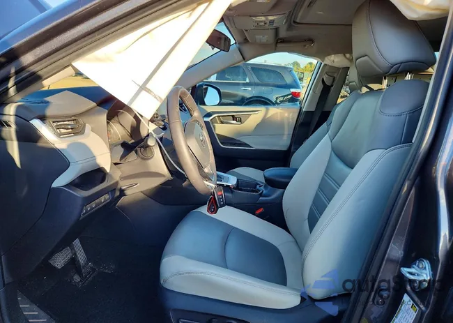 2T3C1RFV4MC139973: 74492465