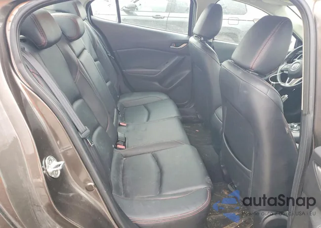 3MZBM1W71FM195049: 99280035