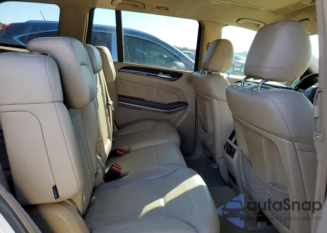 4JGDF7CE6DA249348: 73533615