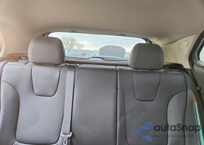 KL4AMDSL4RB176908: 73506175