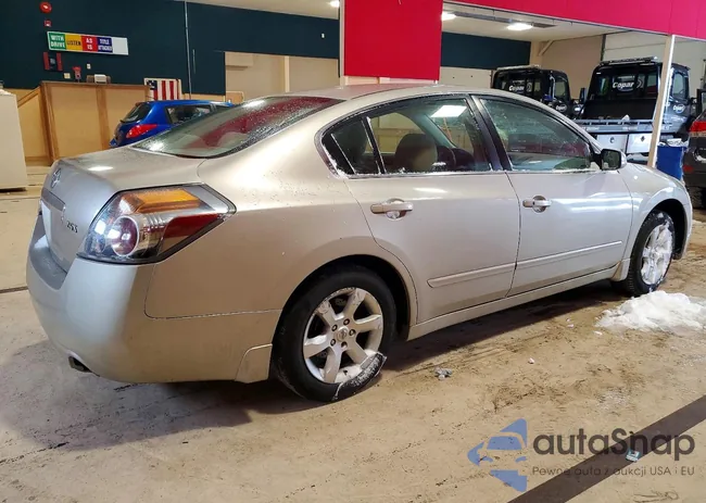 1N4AL21E39N535928: 74677765