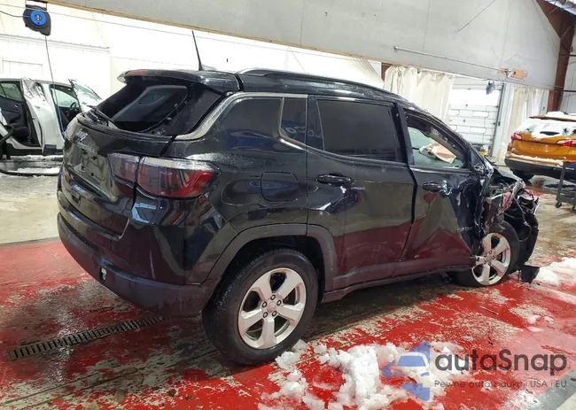 3C4NJDBBXJT434858: 74083505