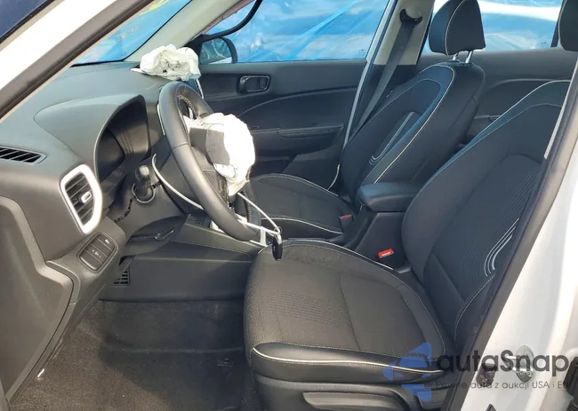 KMHRC8A33PU274426: 99052765