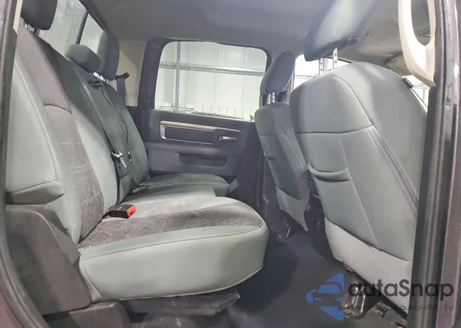 1C6RR7LM0JS240098: 99602055