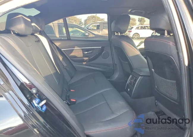 WBA8E1C35HA156876: 99560535