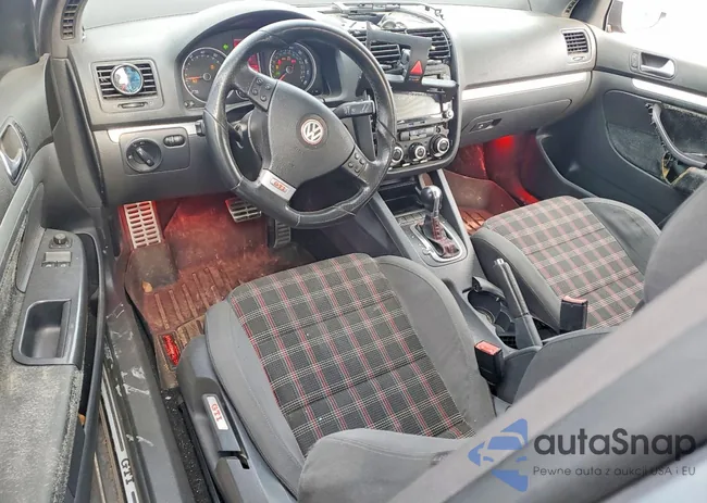 WVWFV71K38W331023: 73857405