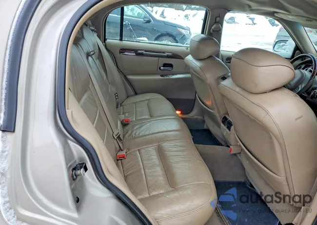 1LNHM82W01Y693917: 74332425