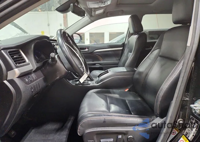 5TDJZRFH8JS551528: 74432775