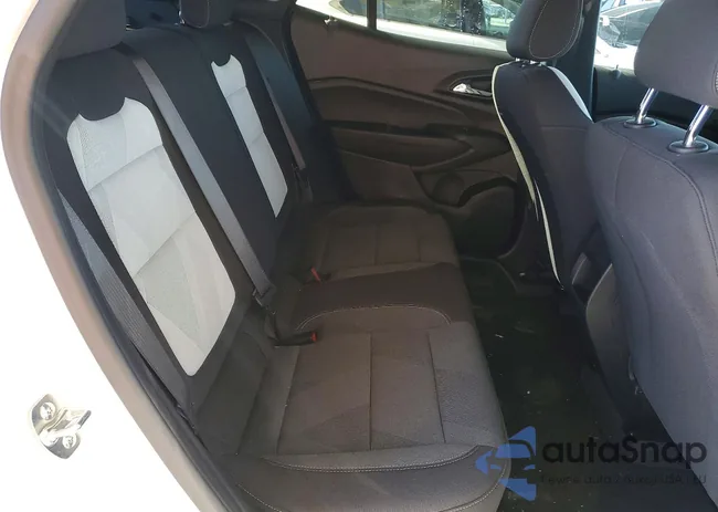 KL77LGEP9TC001166: 74465585