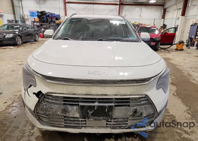 KNDCT3LE8R5129925: 75201675