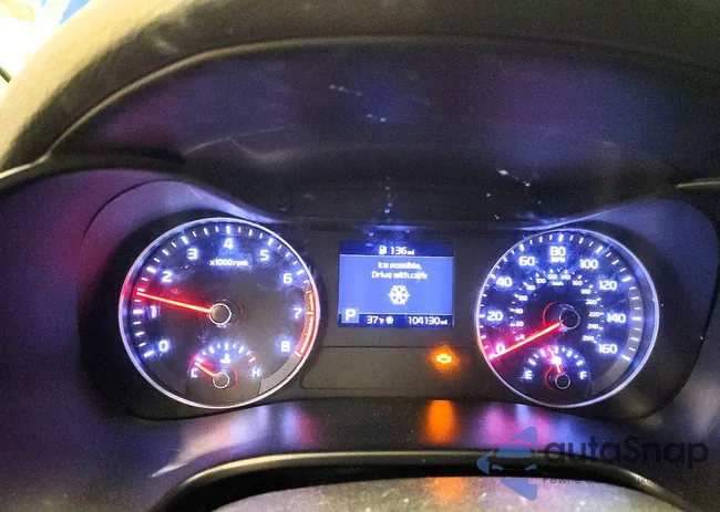 3KPF24AD4LE183749: 73704755