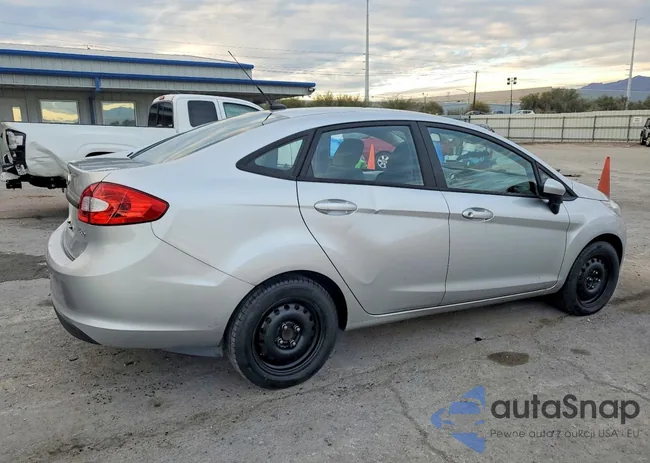 3FADP4AJ8CM180749: 99359375