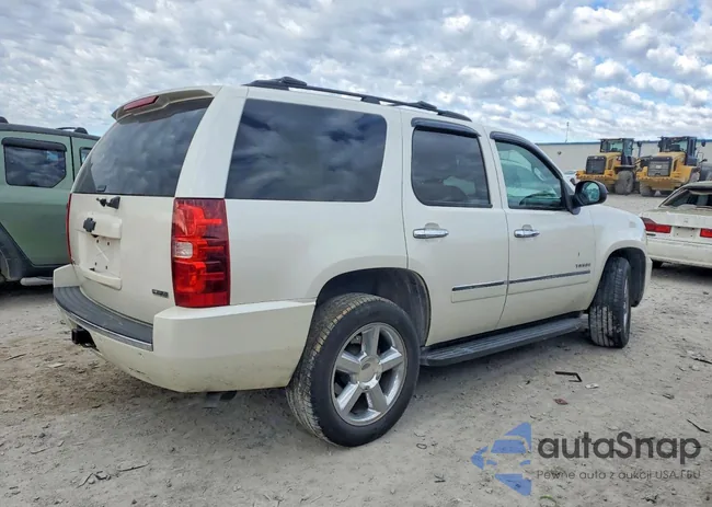 1GNSKCE03BR205685: 73632265