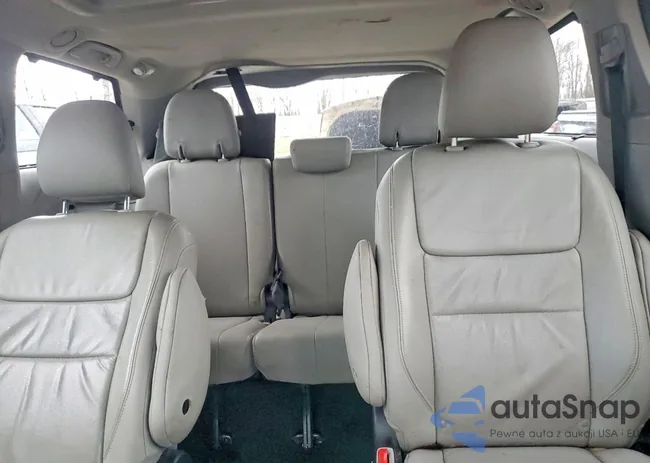 5TDDK3DCXGS141053: 72404605