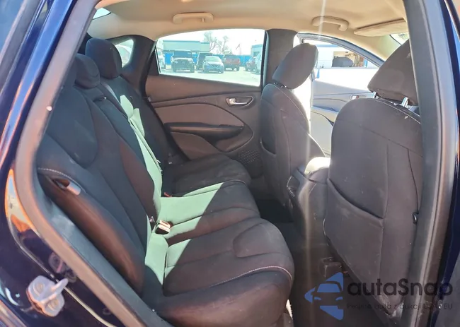 1C3CDFBA0DD300196: 75371985