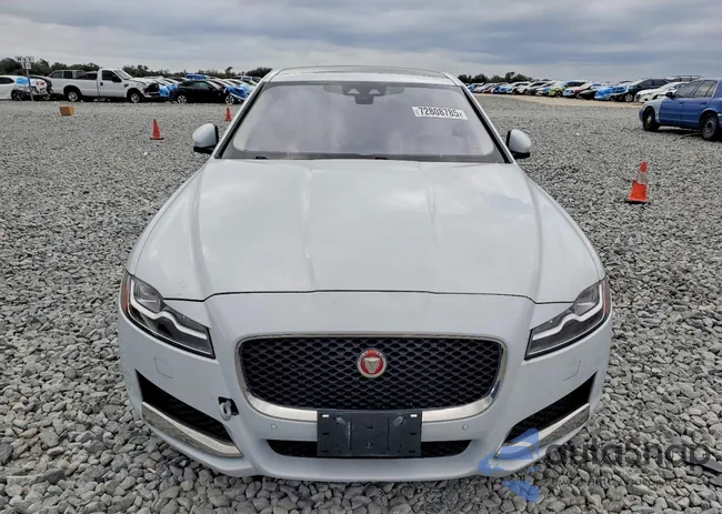 SAJBK4BV9HCY45587: 72808785