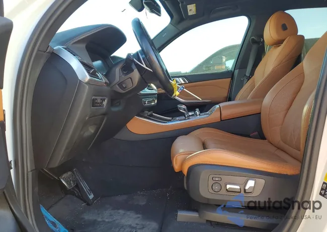 5UXCR6C08P9R22361: 72885475