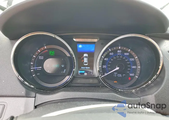 KMHEC4A48DA085168: 74231765