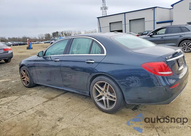 WDDZF4KB9HA033571: 95646665