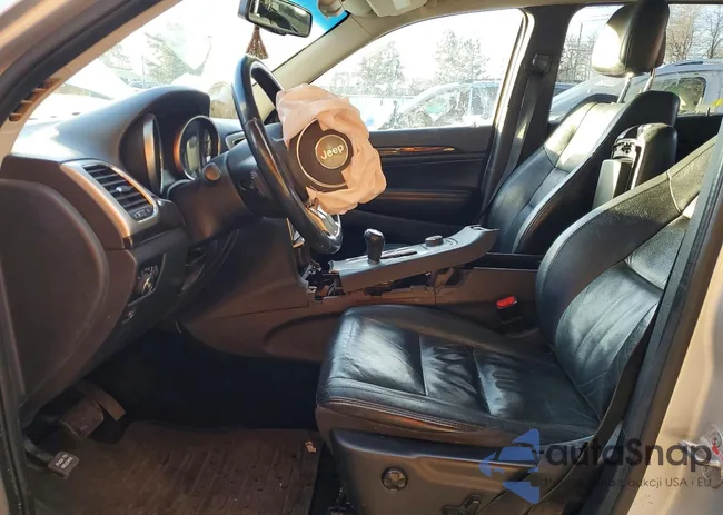 1C4RJFAT4DC571415: 74998985