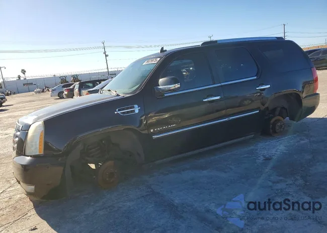 1GYEC63847R308564: 99025975