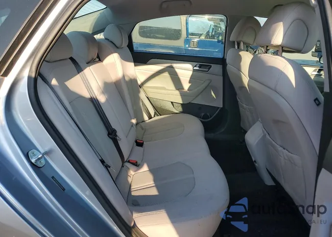 5NPE24AF1FH227154: 99464335