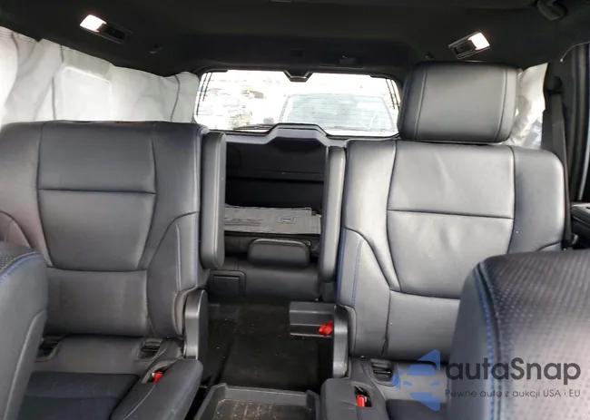 7SVAAABA5PX009913: 73907205