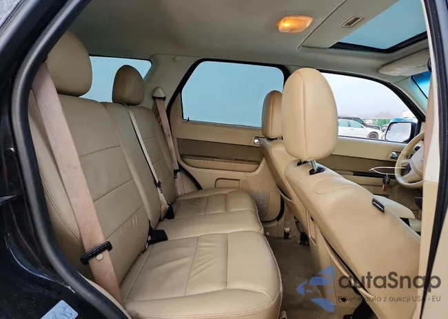 1FMCU9EG3AKD46427: 72610615