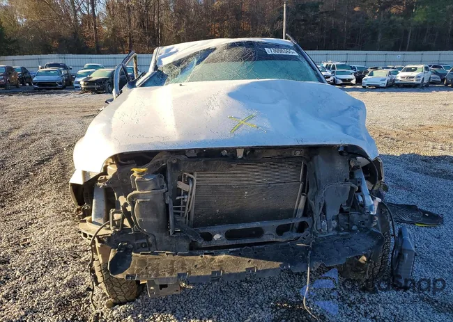 3C6JR6AG5KG511623: 73096565