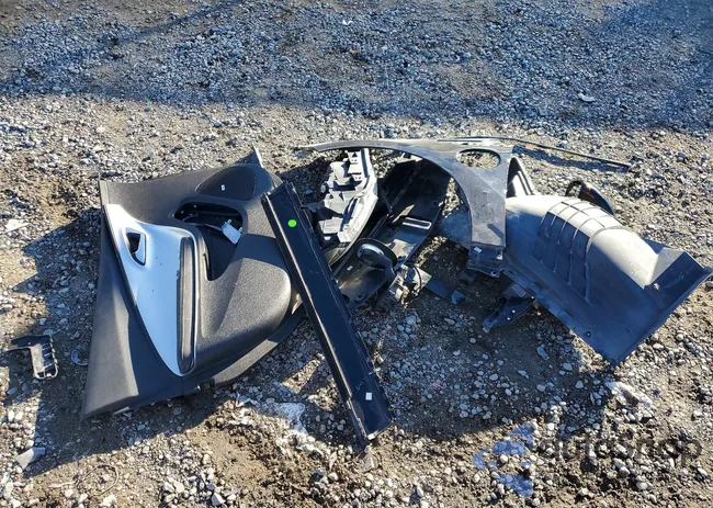 1G1RD6E47CU109572: 72449345