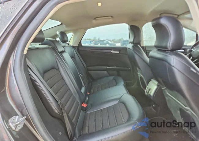 3FA6P0HD2JR255690: 75235545