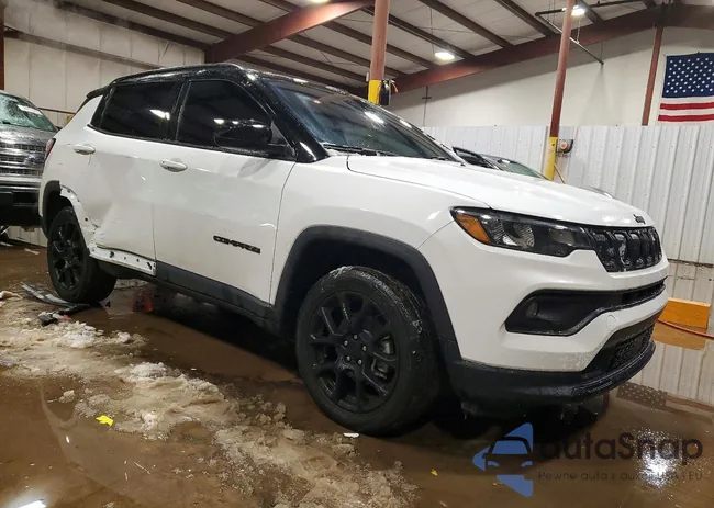 3C4NJDBB6NT194231: 73921365