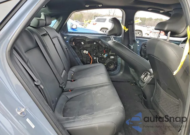 KMHM54AA6PA034901: 74228845