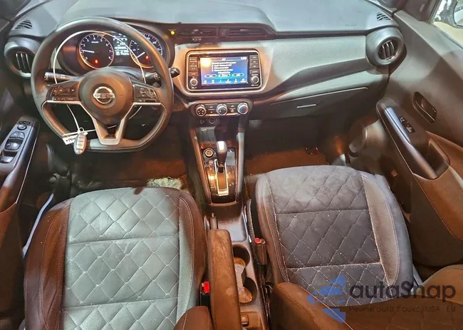 3N1CP5BV8LL577240: 73198855