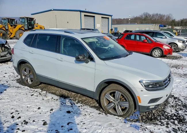 3VV4B7AX9KM007899: 99088495