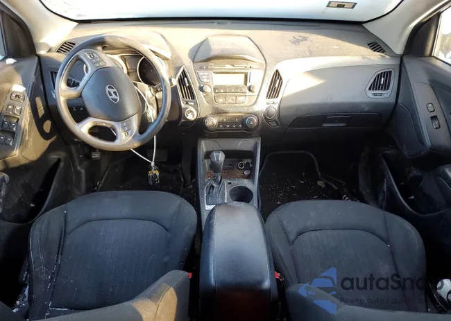 KM8JTCAF9EU941331: 74130795