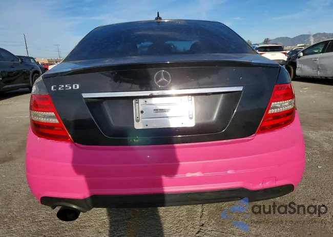 WDDGF4HBXDA764888: 73726955