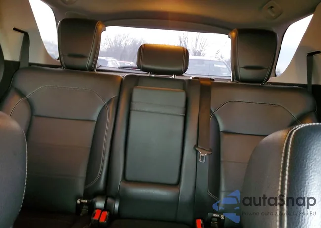 4JGDA7DB9CA049727: 72952645