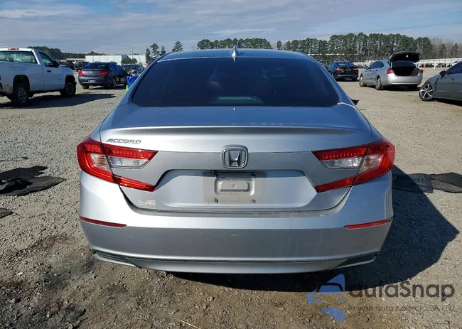 1HGCV1F43JA002904: 73233555