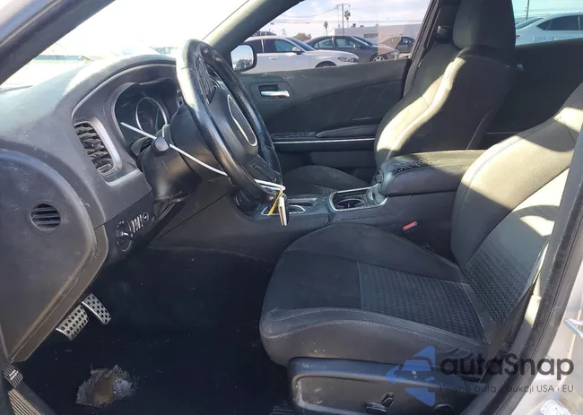 2C3CDXCT3KH754108: 98721265