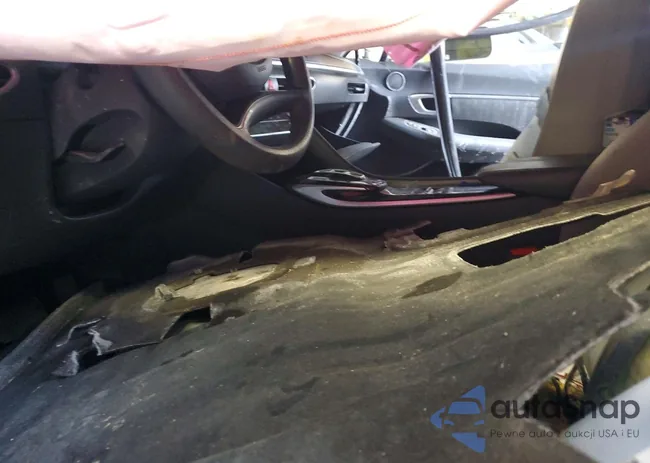 5NPEG4JA8MH125921: 72307745