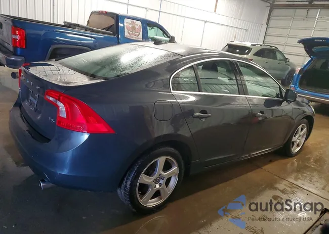 YV1612FS4D2227109: 74063995