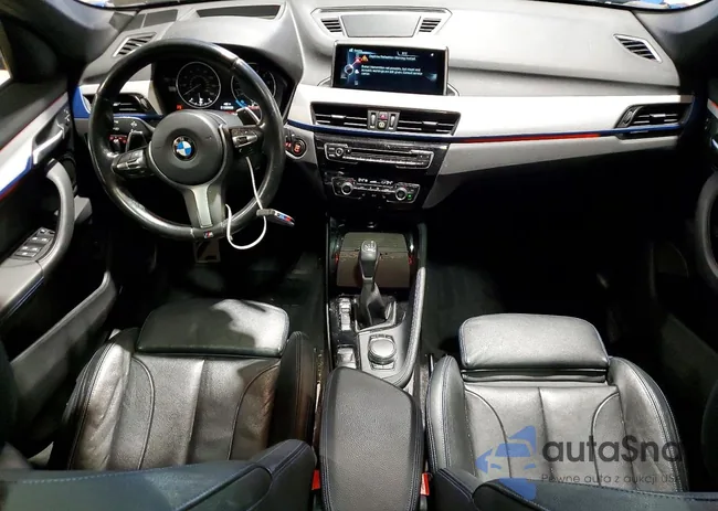 WBXHT3C33H5F74792: 97653295