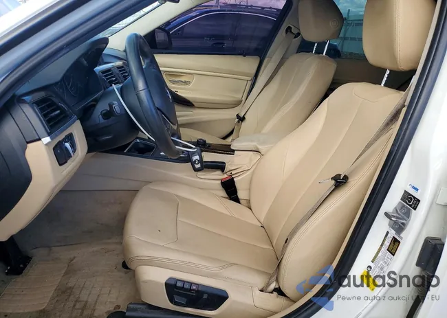 WBA3A5G54FNS90437: 98905265