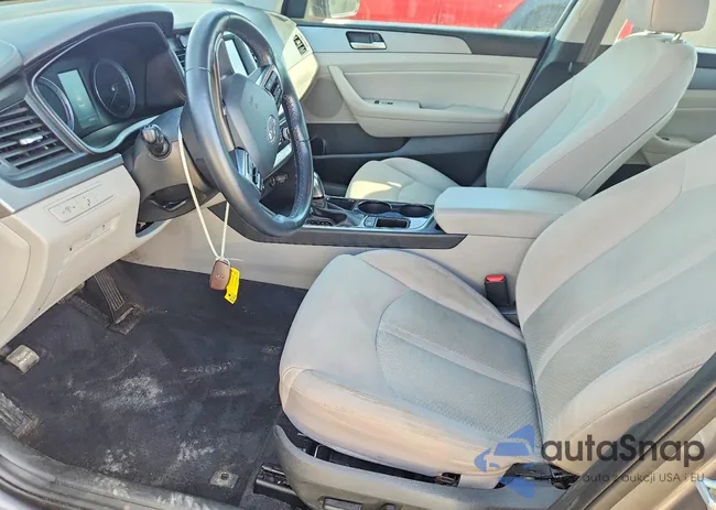 5NPE34AF0JH661829: 97232155