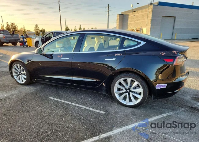 5YJ3E1EB2JF147888: 74949565