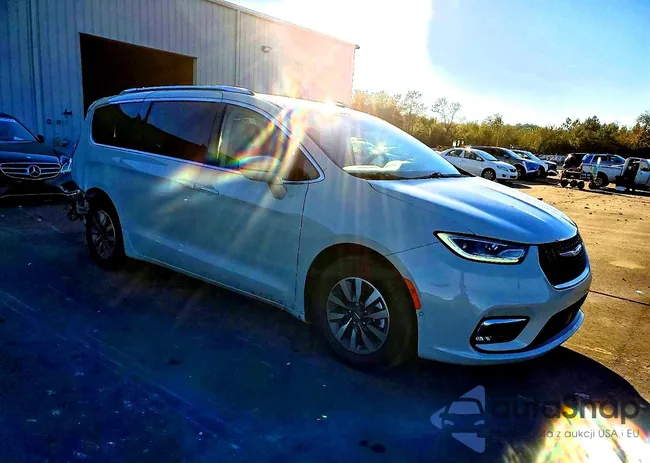 2C4RC1L71MR590217: 73039115