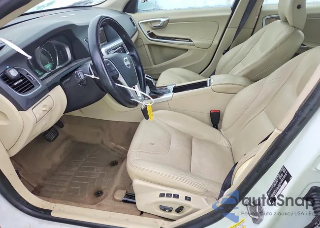 YV1612TC9F1304790: 99444305